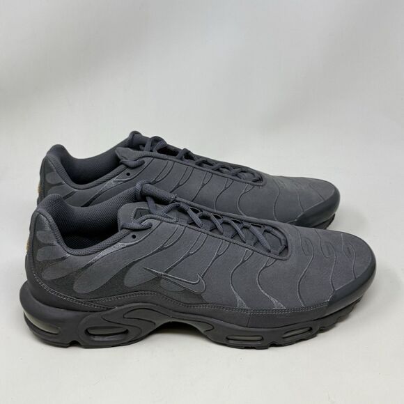 Nike Air Max Plus Premium Leather TN Mens 14 Gray Sneakers Shoes 558571-002
